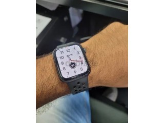 Apple watch series 5 TRA NIKE edition 44mm, full kit